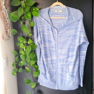 Ugg sweater size M in a blue and white horizontal random stripe